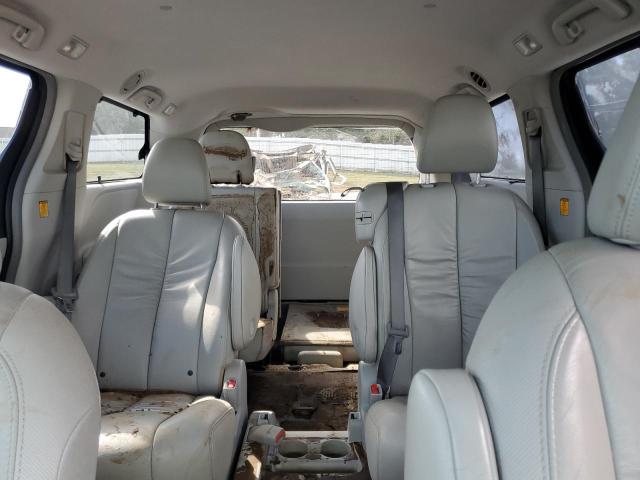 2012 TOYOTA SIENNA XLE