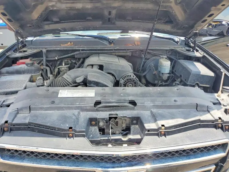 2010 CHEVROLET AVALANCHE LT  