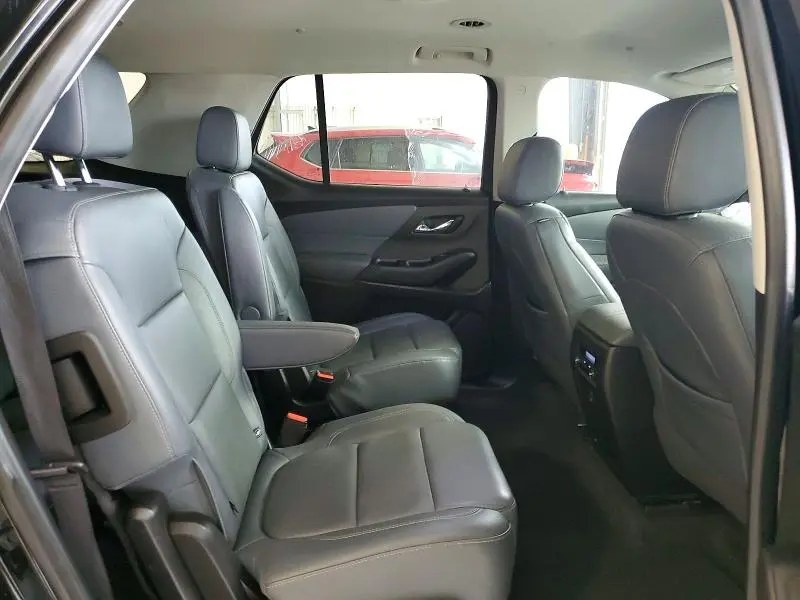 2019 CHEVROLET TRAVERSE LT  
