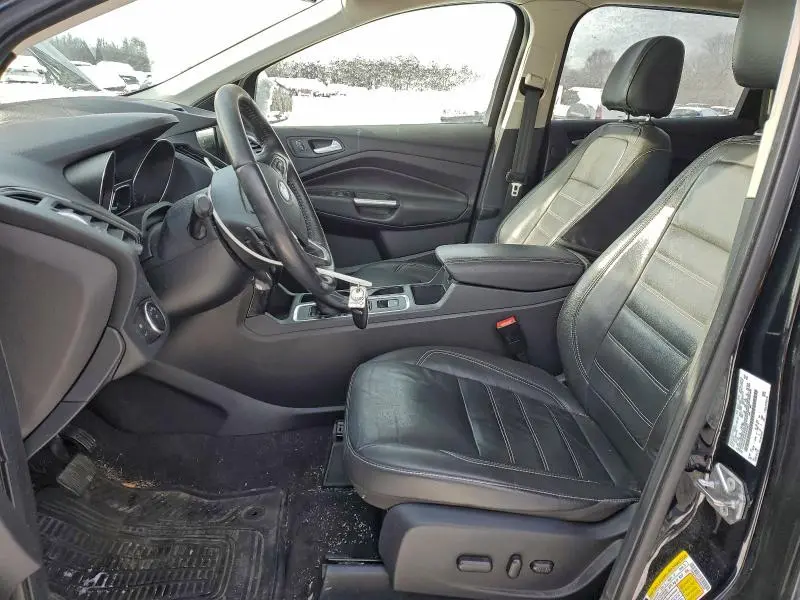 2017 FORD ESCAPE TITANIUM  