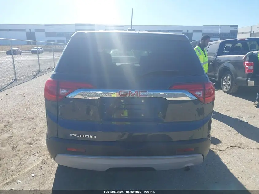 2019 GMC ACADIA SLE-1