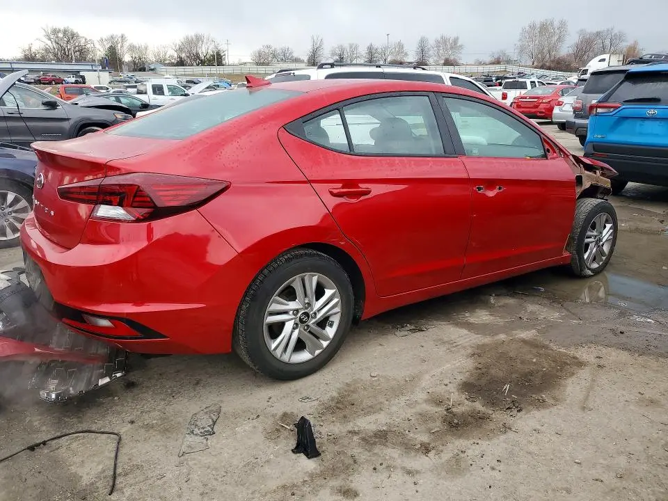 2020 HYUNDAI ELANTRA SEL  