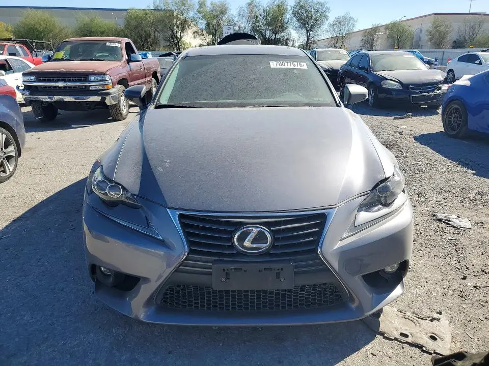 2016 LEXUS IS 200T  