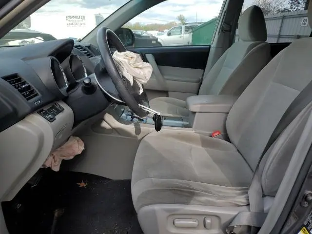 2011 TOYOTA HIGHLANDER BASE  