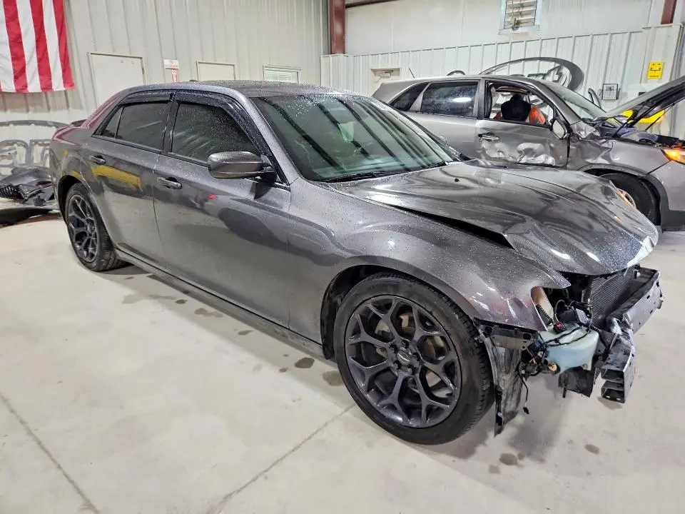 2019 CHRYSLER 300 S  