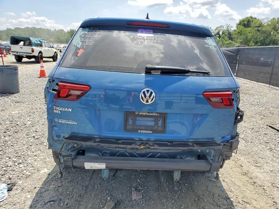2019 VOLKSWAGEN TIGUAN SE  