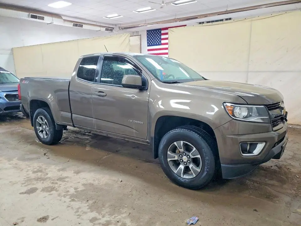 2015 CHEVROLET COLORADO Z71  