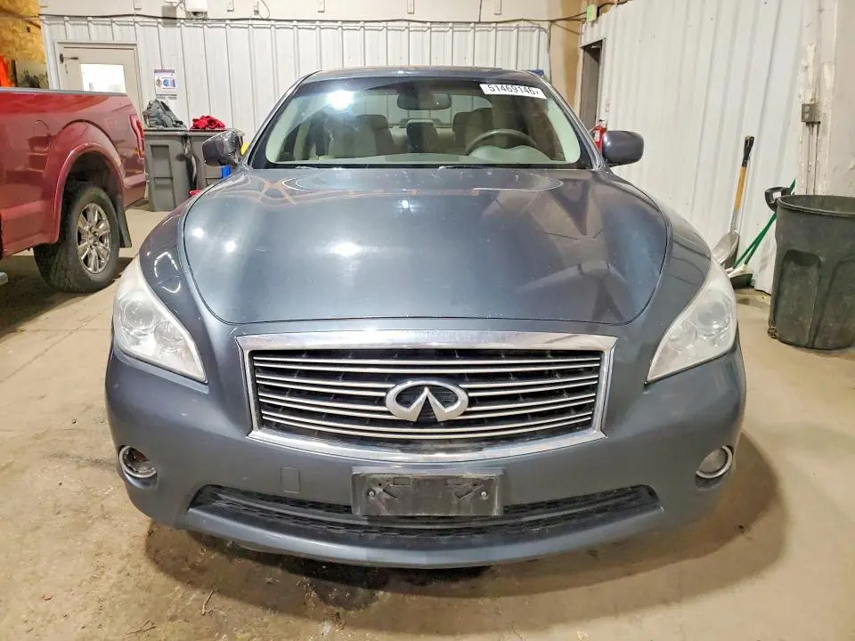 2012 INFINITI M37 X  