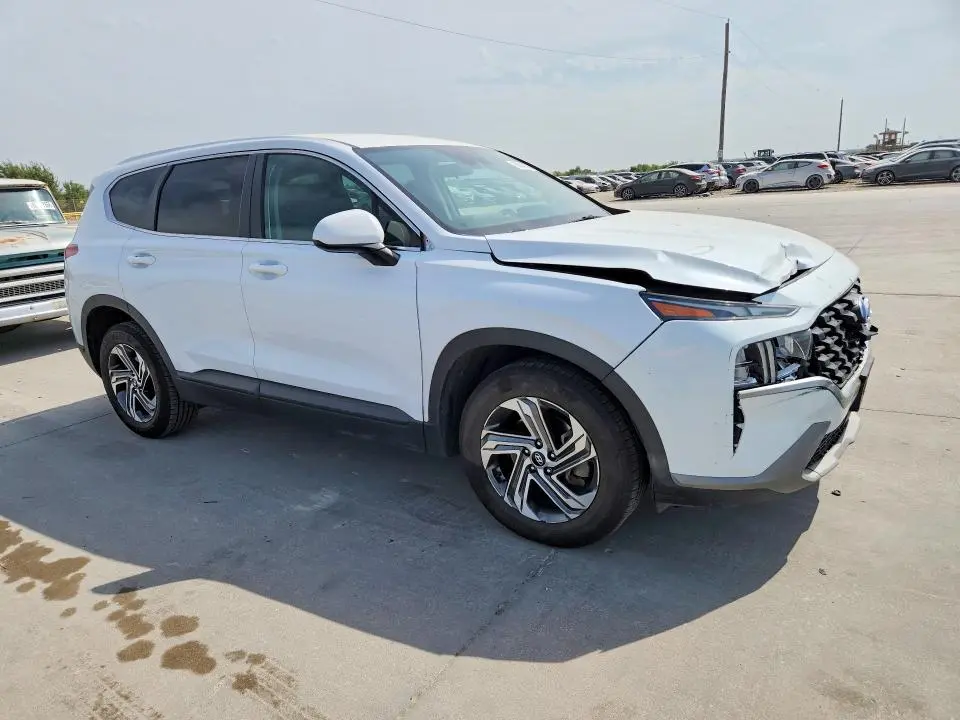 2021 HYUNDAI SANTA FE SE  
