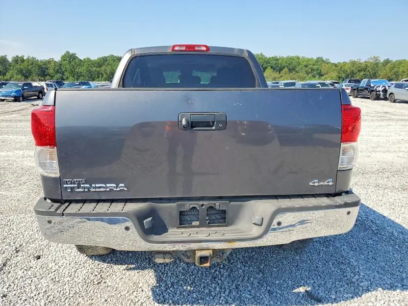 2011 TOYOTA TUNDRA CREWMAX LIMITED  