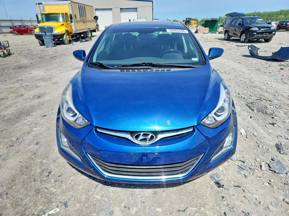 2015 HYUNDAI ELANTRA SE  