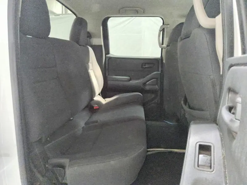 2023 NISSAN FRONTIER S  