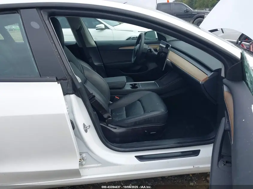 2023 TESLA MODEL 3 REAR-WHEEL DRIVE