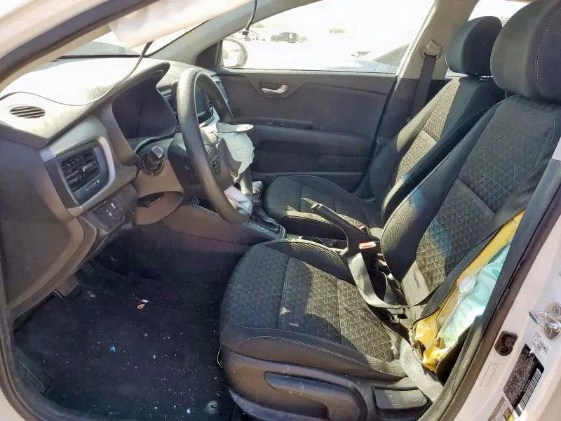 2020 KIA RIO LX  