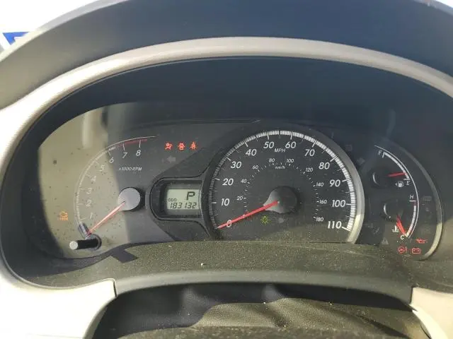 2014 TOYOTA SIENNA LE  