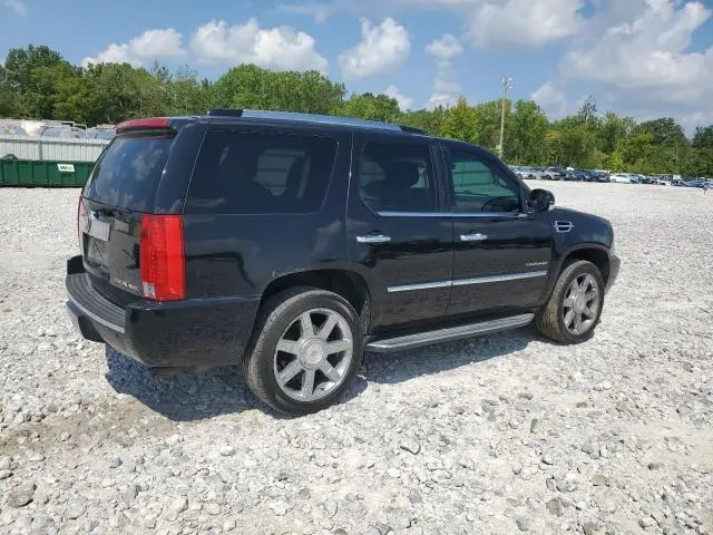 2013 CADILLAC ESCALADE LUXURY  