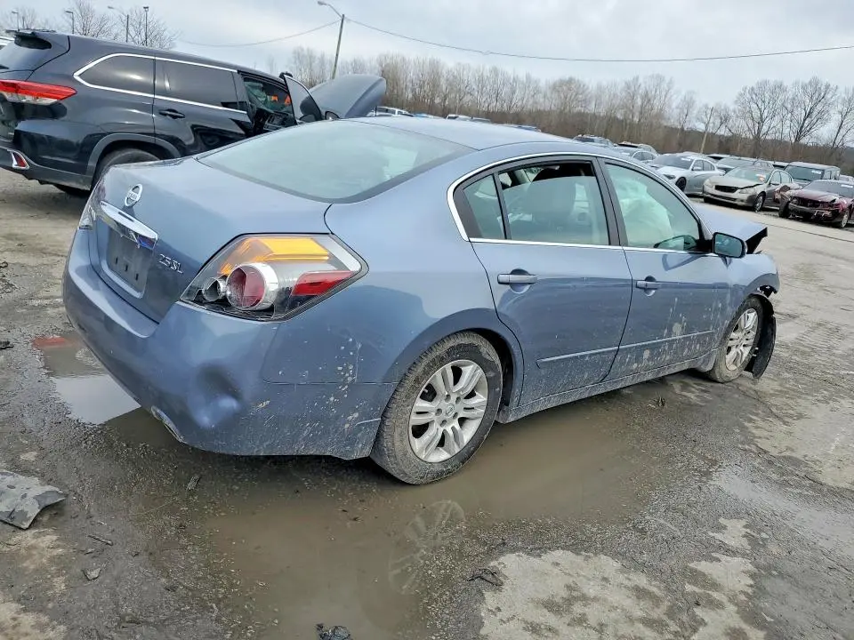 2011 NISSAN ALTIMA BASE  