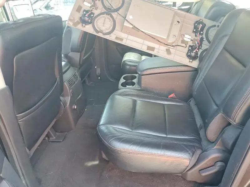 2010 INFINITI QX56 BASE  