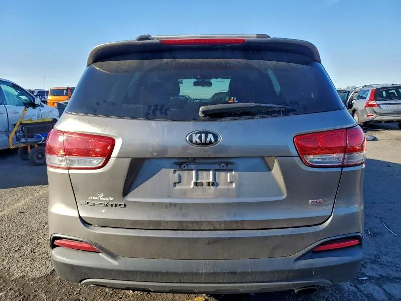 2016 KIA SORENTO LX  