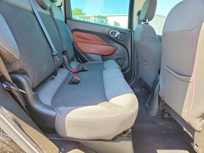 2014 FIAT 500L TREKKING  