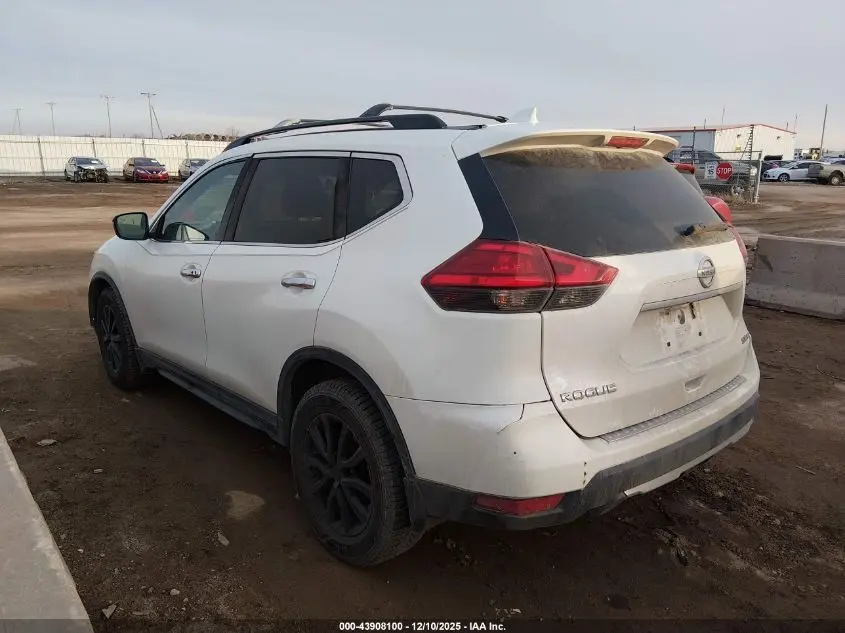 2017 NISSAN ROGUE SV