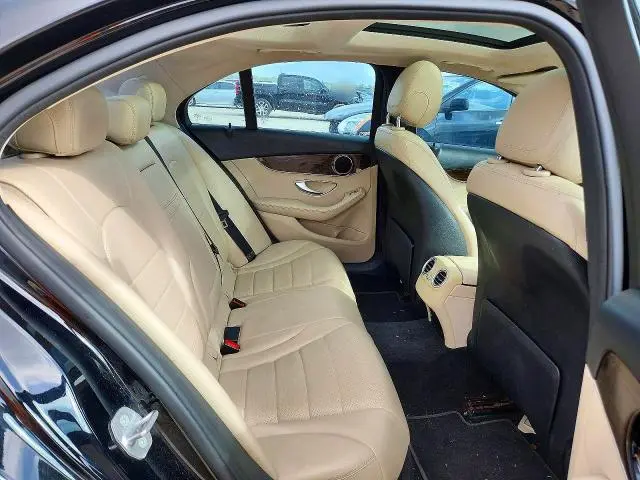 2017 MERCEDES-BENZ C 300  