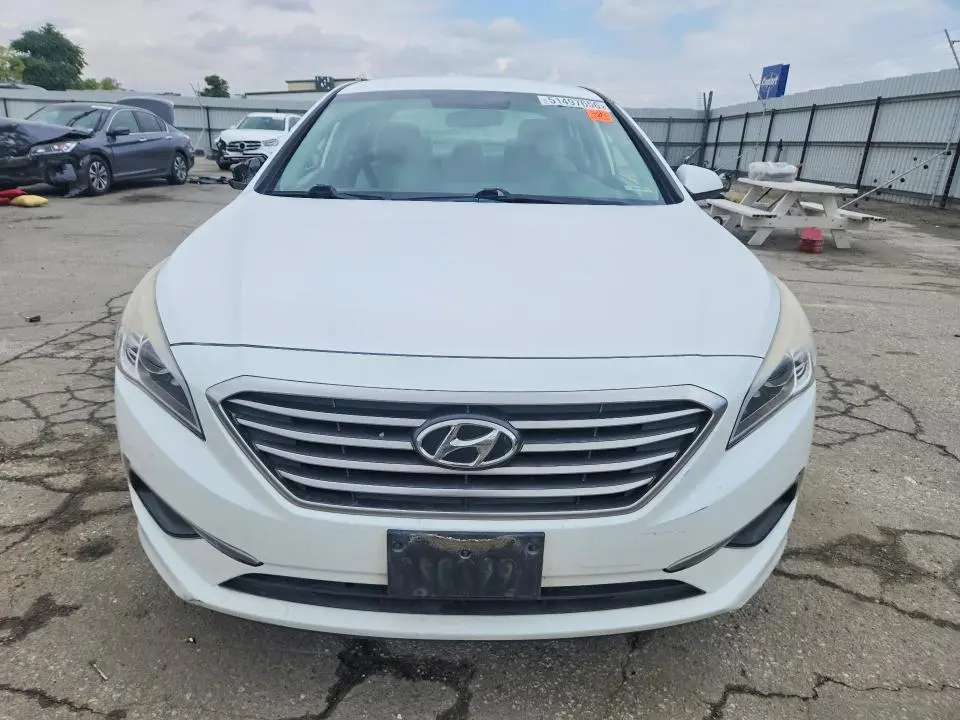 2017 HYUNDAI SONATA SE  