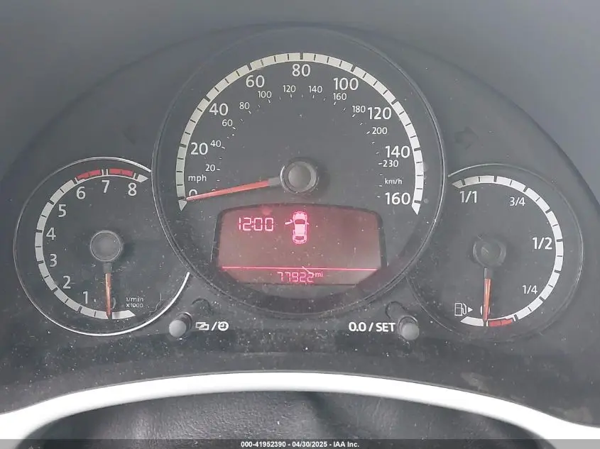 2013 VOLKSWAGEN BEETLE 2.5L