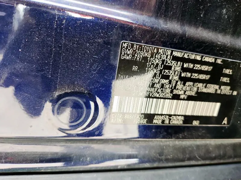 2024 TOYOTA RAV4 XLE  