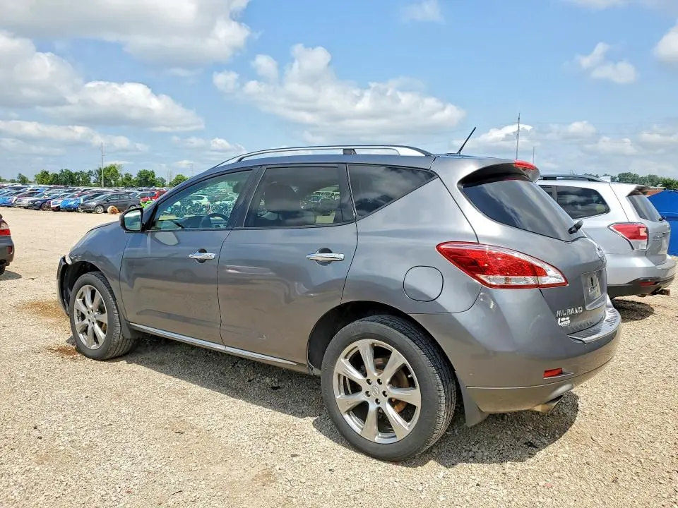 2013 NISSAN MURANO S  