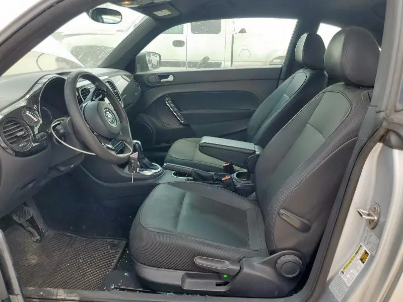 2016 VOLKSWAGEN BEETLE 1.8T  