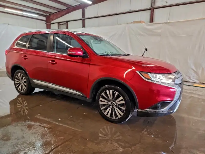 2020 MITSUBISHI OUTLANDER SE  