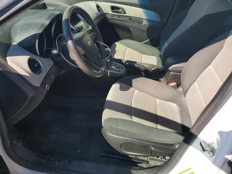 2012 CHEVROLET CRUZE LS  