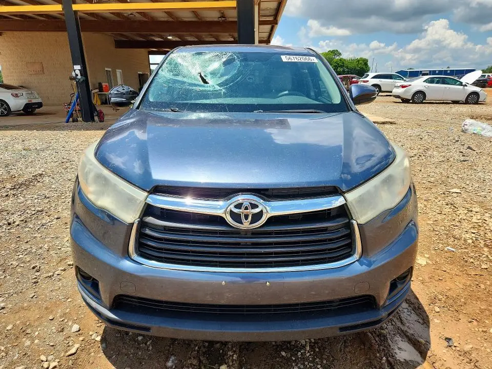 2014 TOYOTA HIGHLANDER LE  