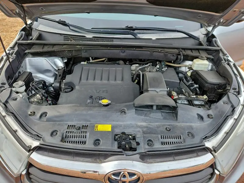 2015 TOYOTA HIGHLANDER LIMITED  