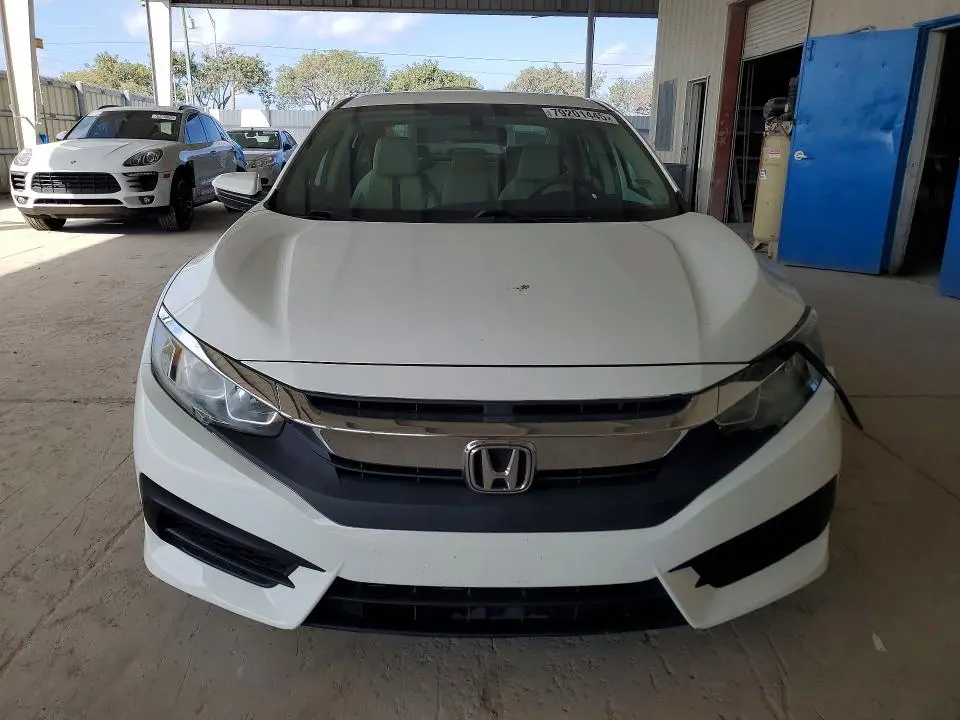 2018 HONDA CIVIC LX  