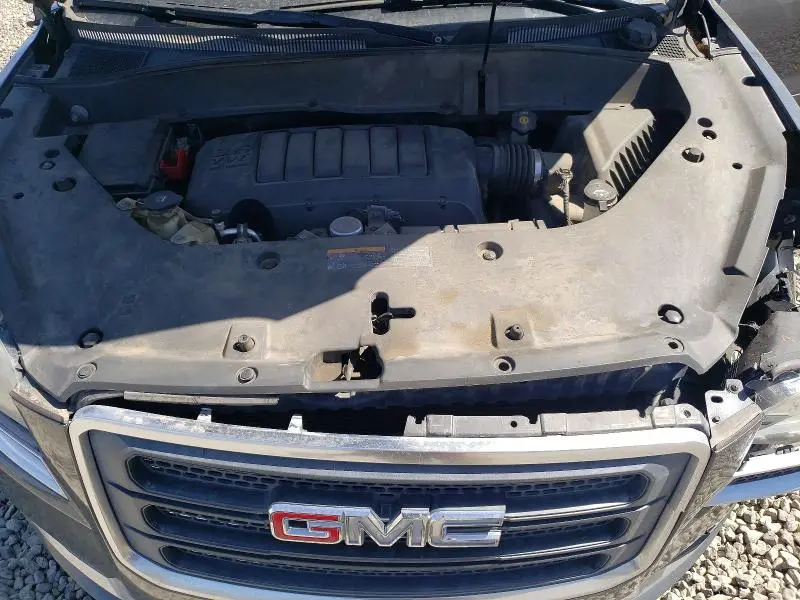 2014 GMC ACADIA SLE  