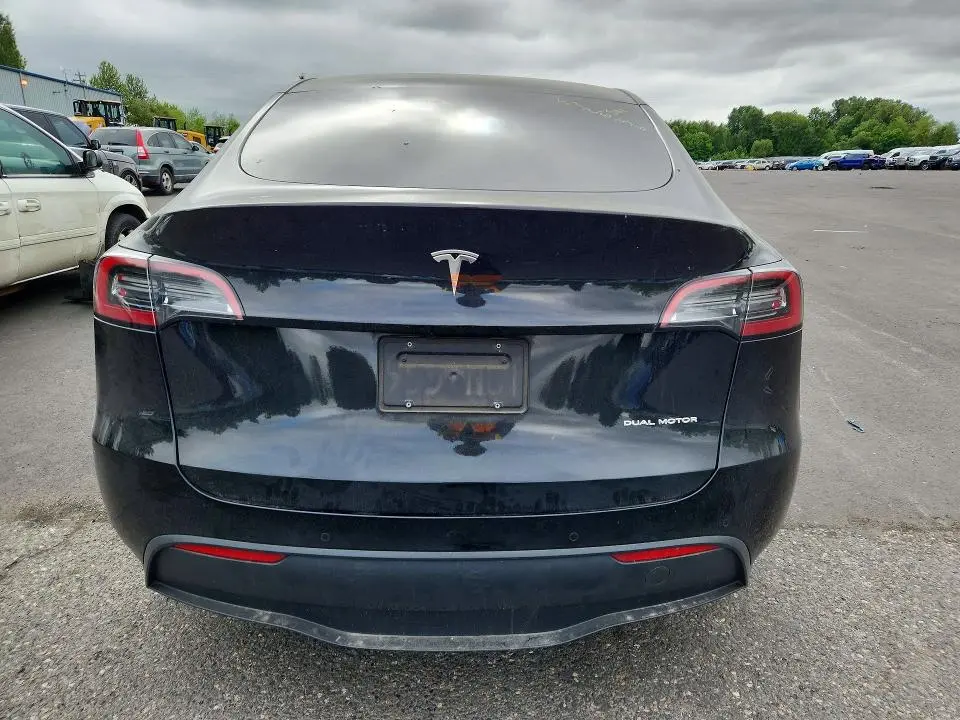 2021 TESLA MODEL Y   