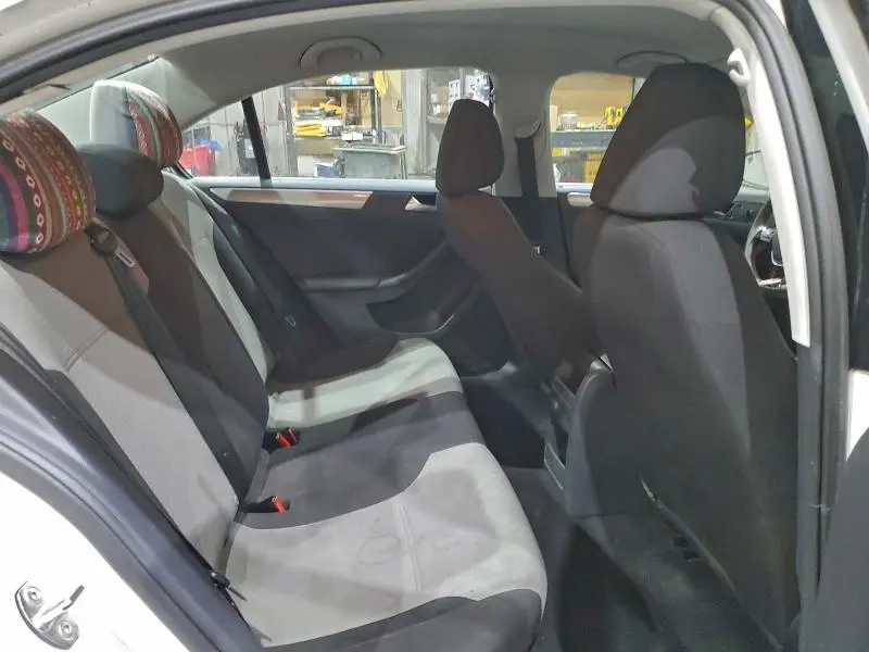 2017 VOLKSWAGEN JETTA S  