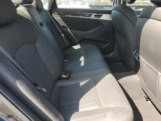 2018 GENESIS G80 BASE  