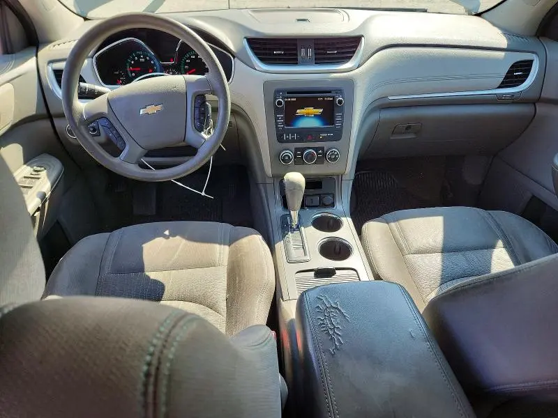 2016 CHEVROLET TRAVERSE LS  