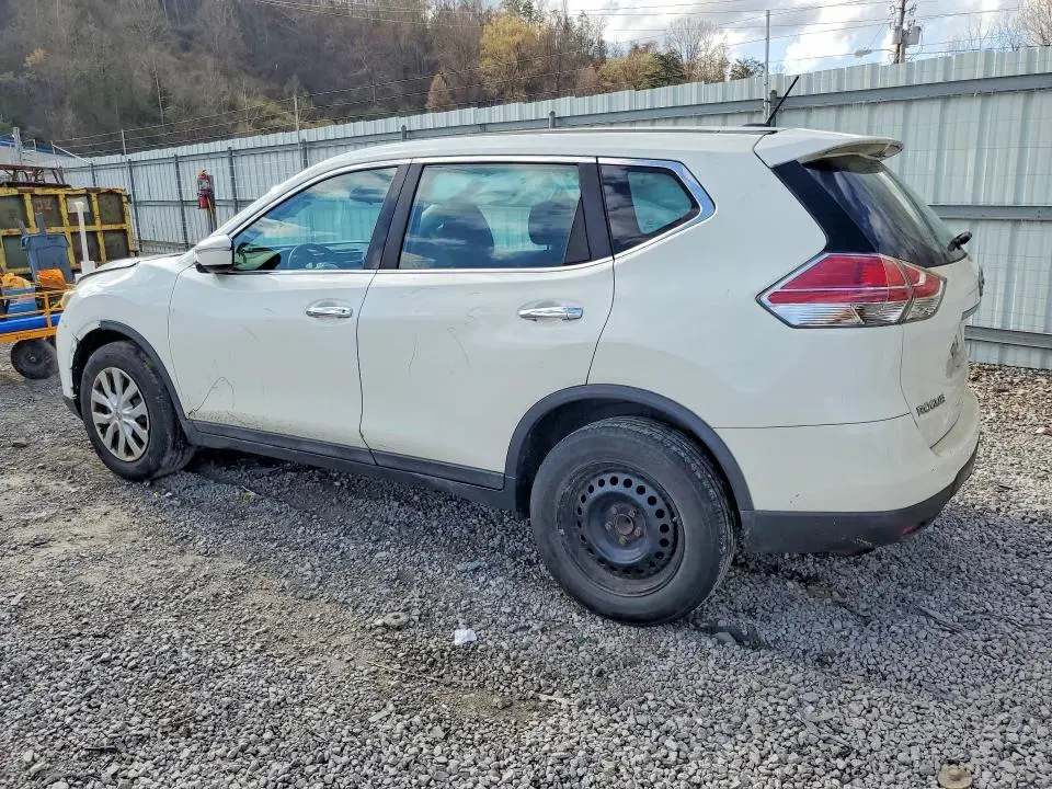 2015 NISSAN ROGUE S  