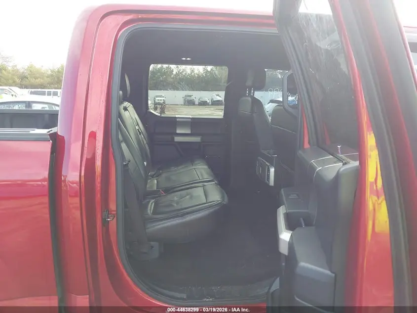 2015 FORD F-150 LARIAT