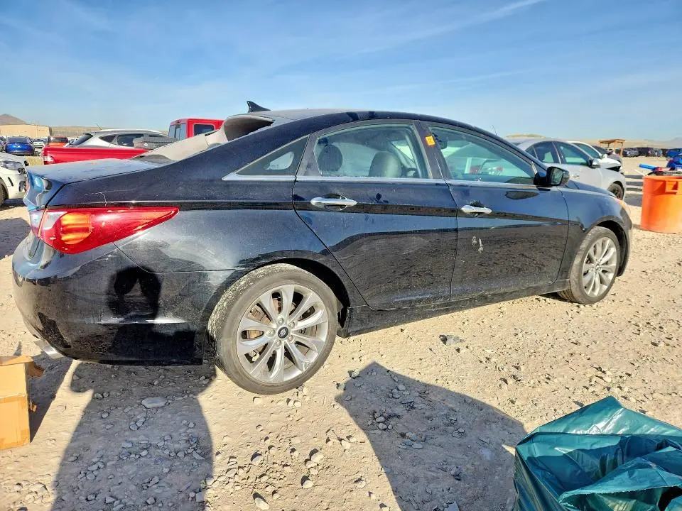 2011 HYUNDAI SONATA SE  
