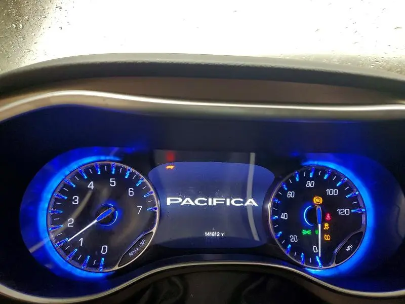 2018 CHRYSLER PACIFICA TOURING L PLUS  