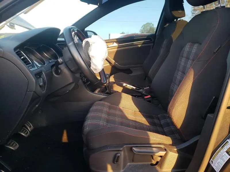 2016 VOLKSWAGEN GTI S  