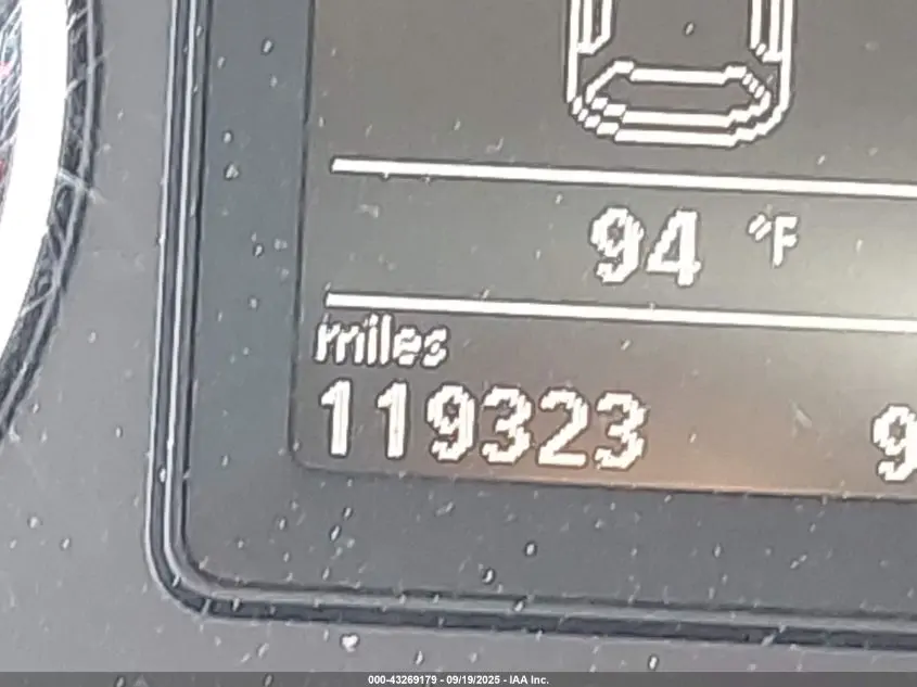 2012 VOLKSWAGEN TIGUAN SE