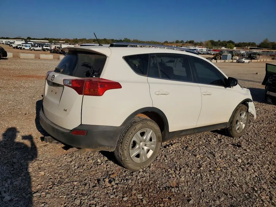 2015 TOYOTA RAV4 LE  