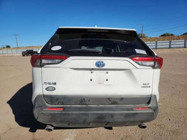 2023 TOYOTA RAV4 XLE  