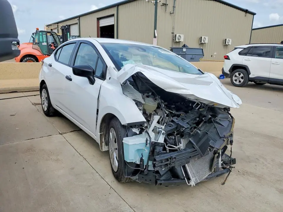 2025 NISSAN VERSA S  
